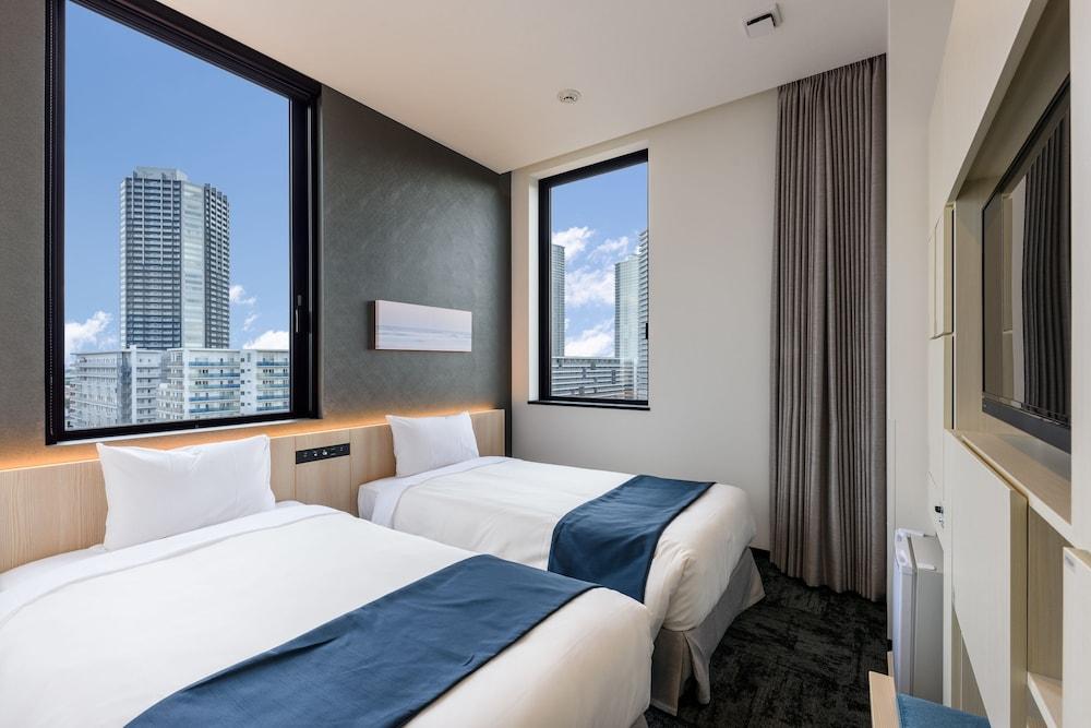 Monday Premium Toyosu 东京